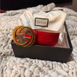 Gucci Red Embossed Leather Belt with Gold Double G Buckle sz28-36